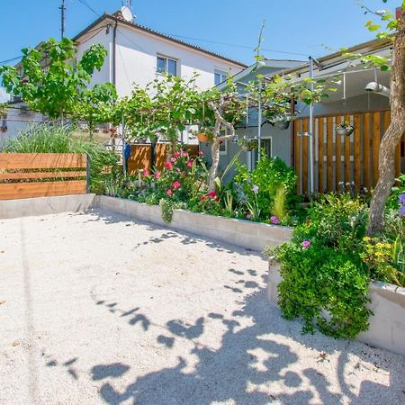 Apartman Enjoy Rovinj Exterior foto