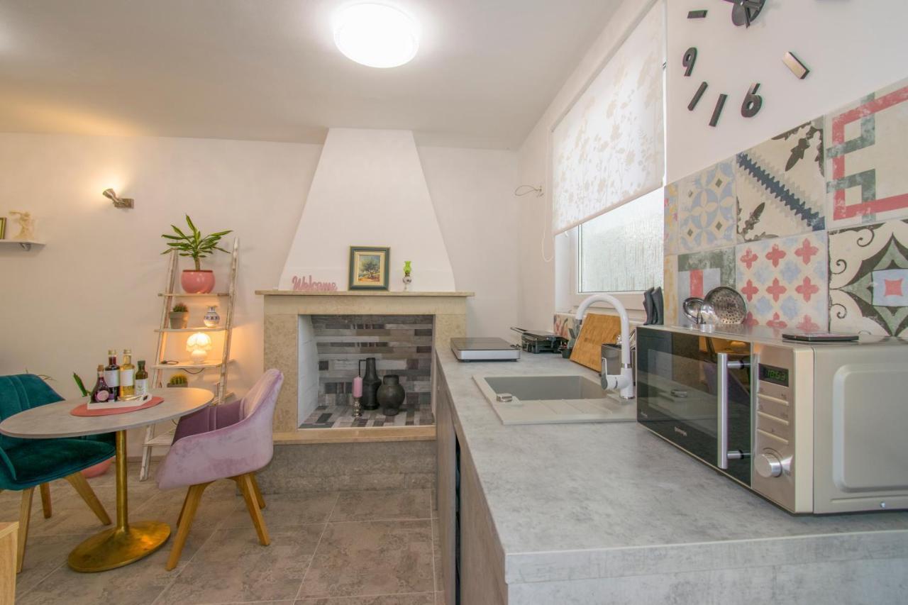 Apartman Enjoy Rovinj Exterior foto