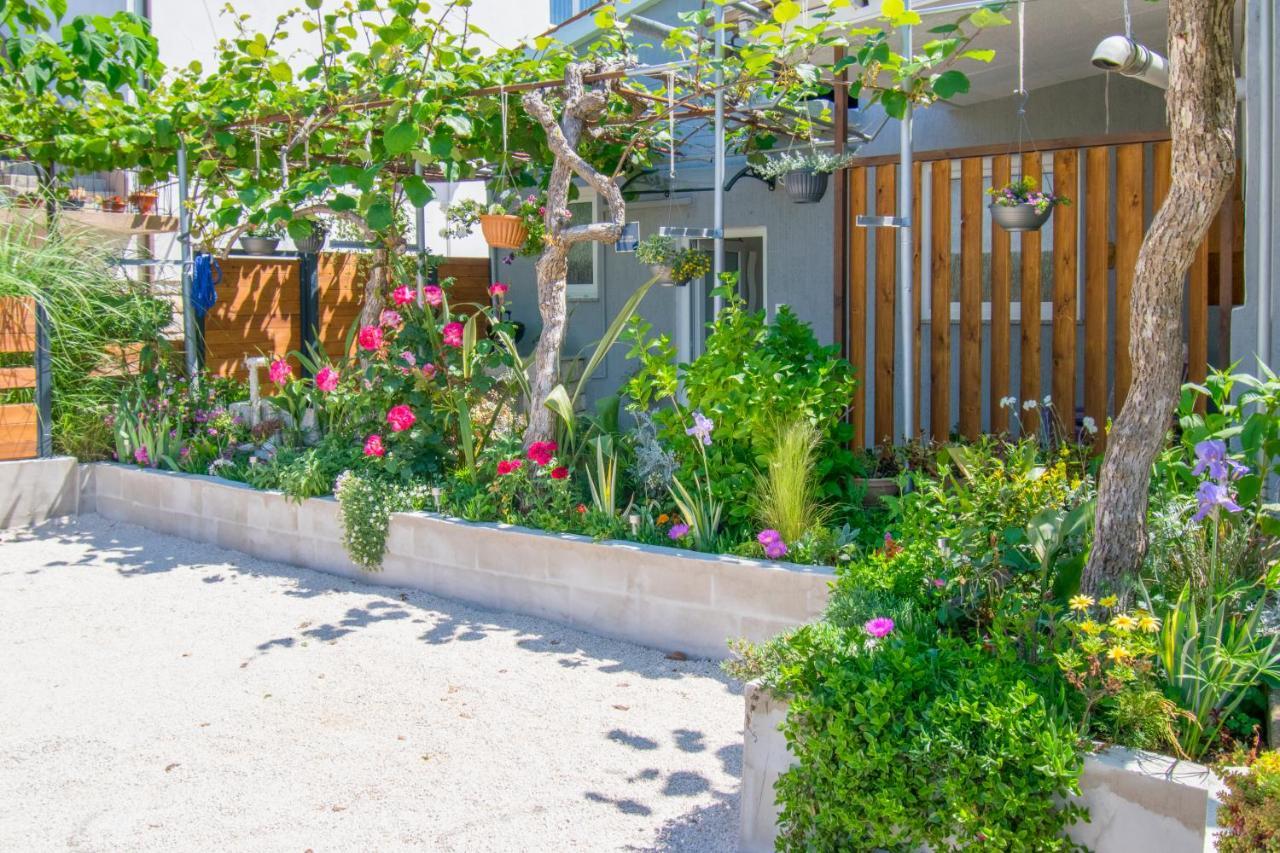 Apartman Enjoy Rovinj Exterior foto